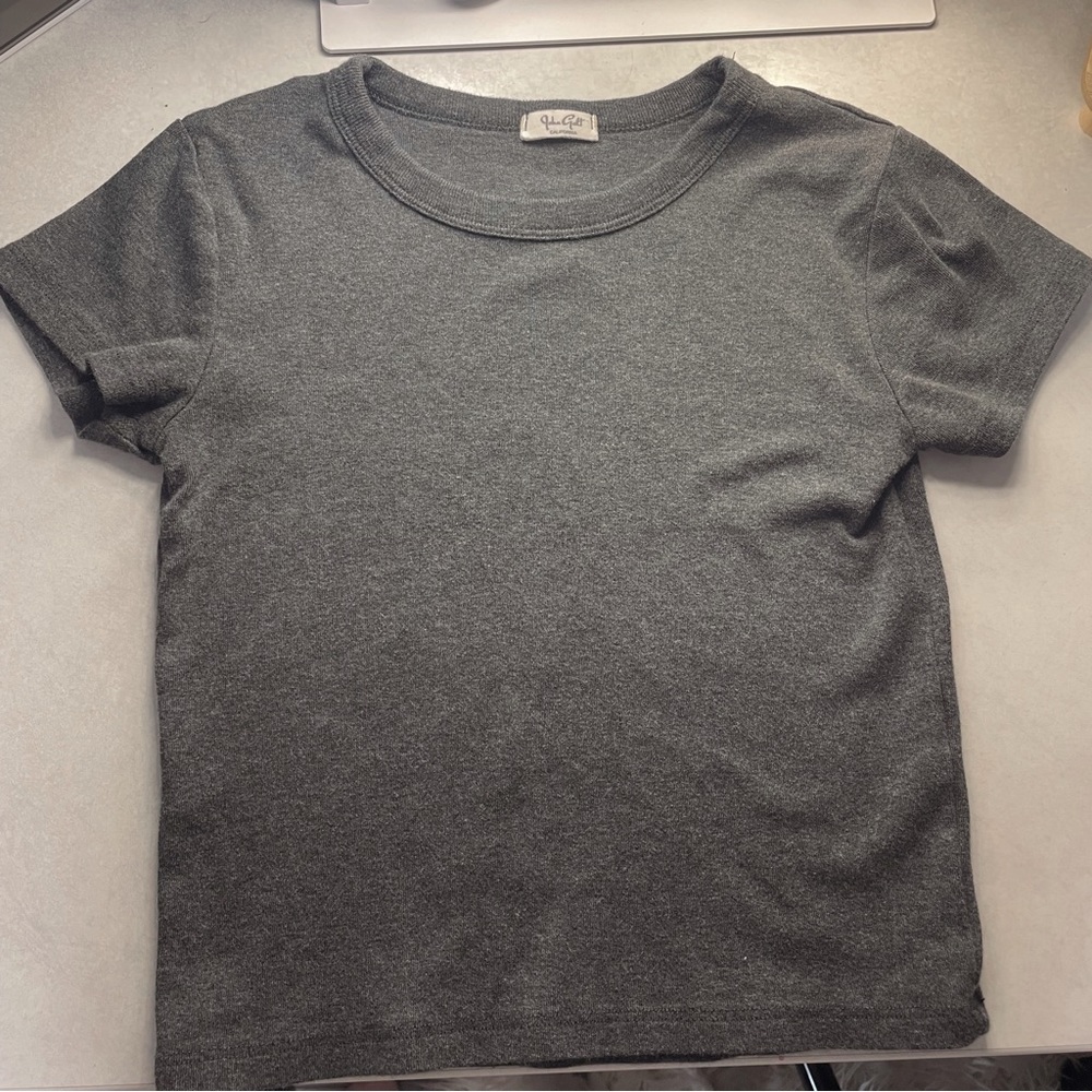 Brandy Melville Tshirt